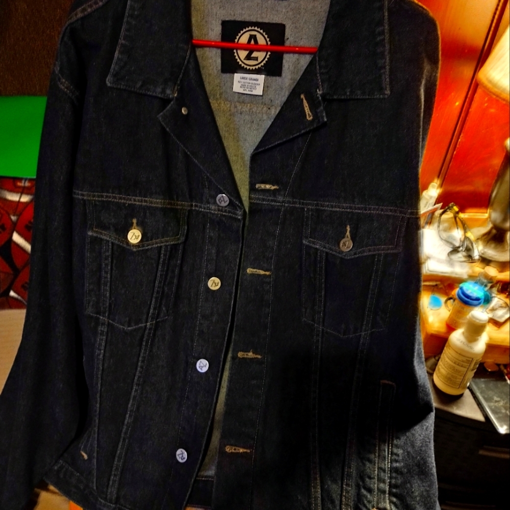 Arizona, Jean Jacket . Brand New , no tags.